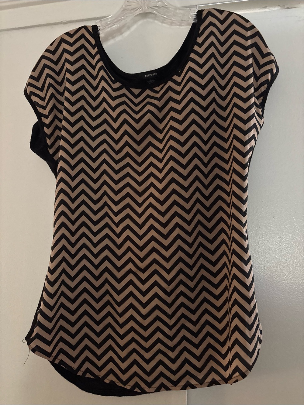 Espresso Black and Tan Chevron Cap Sleeve Blouse